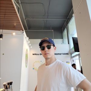 Meet your Posher, Jun